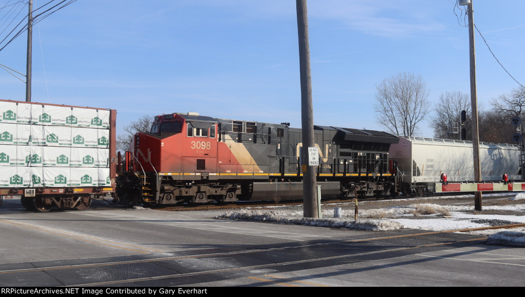 CN ET44AC #3098